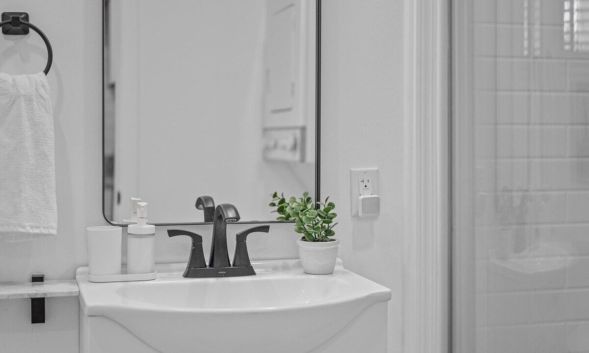 Photo of Bathroom in Shadyside