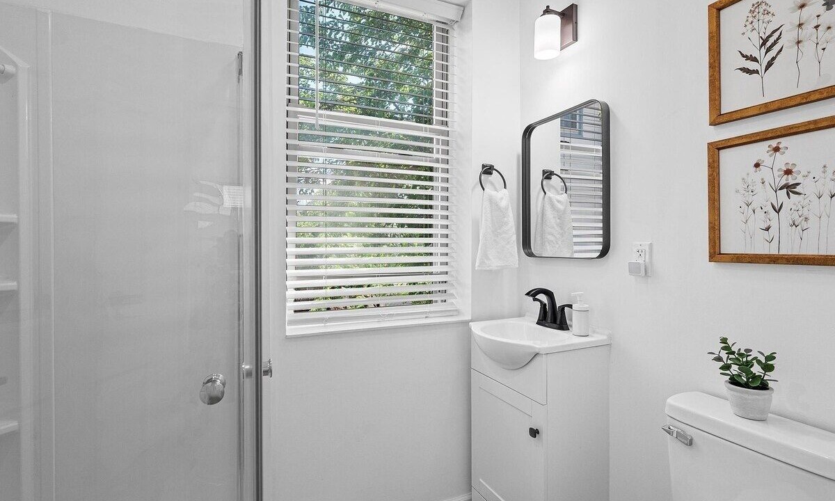 Photo of Bathroom in Shadyside