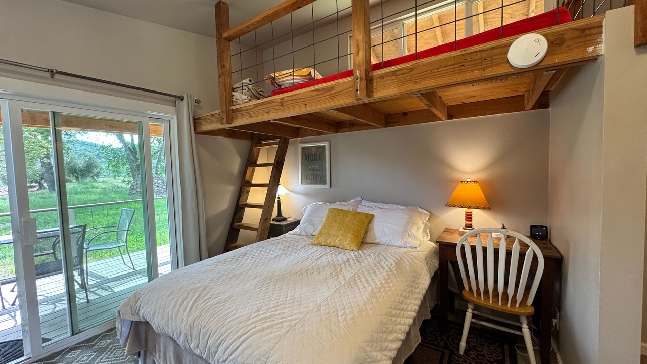 Photo of Bedroom in Middletown