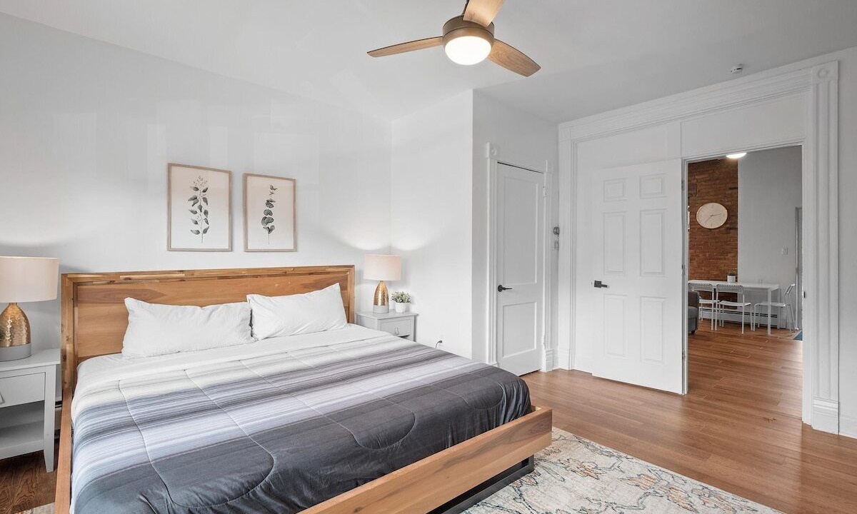 Photo of Bedroom in Shadyside