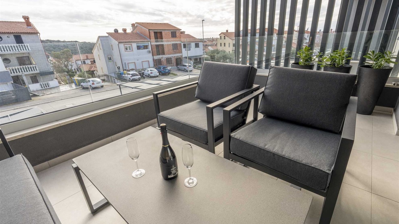 Photo of Patio Balcony in Vintijan