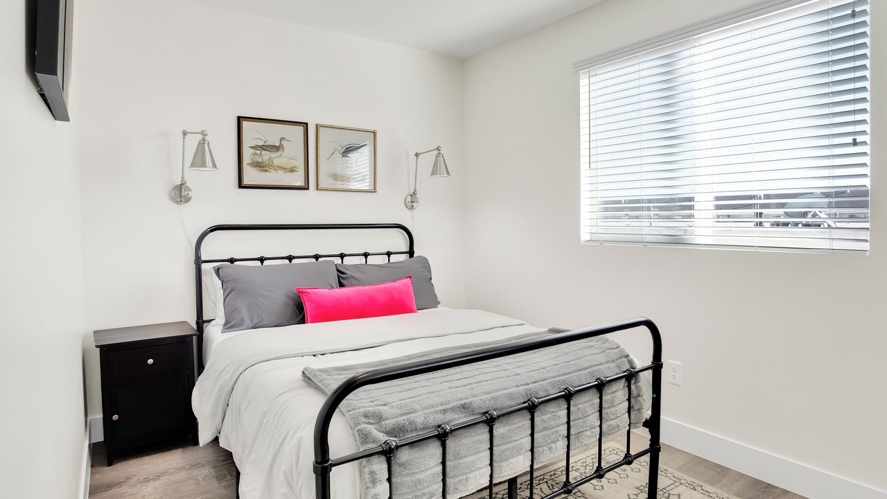 Photo of Bedroom in Hawthorne