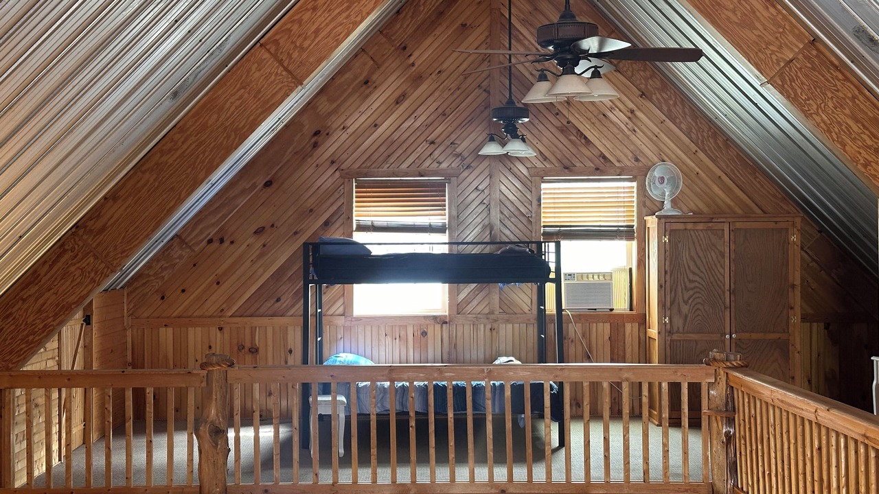 Photo of Bedroom in Cookson