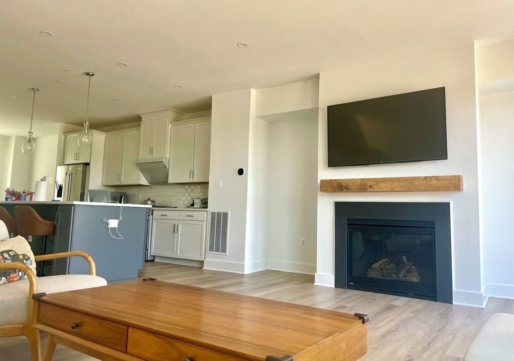 Photo of Livingroom in Rockville