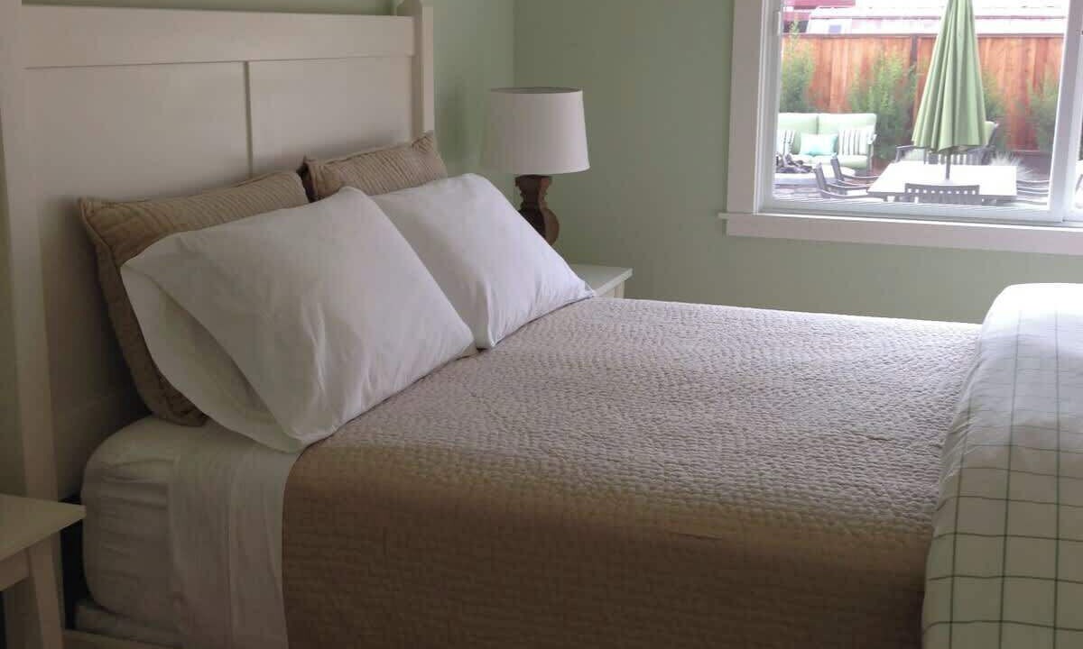 Photo of Bedroom in Westside Santa Cruz