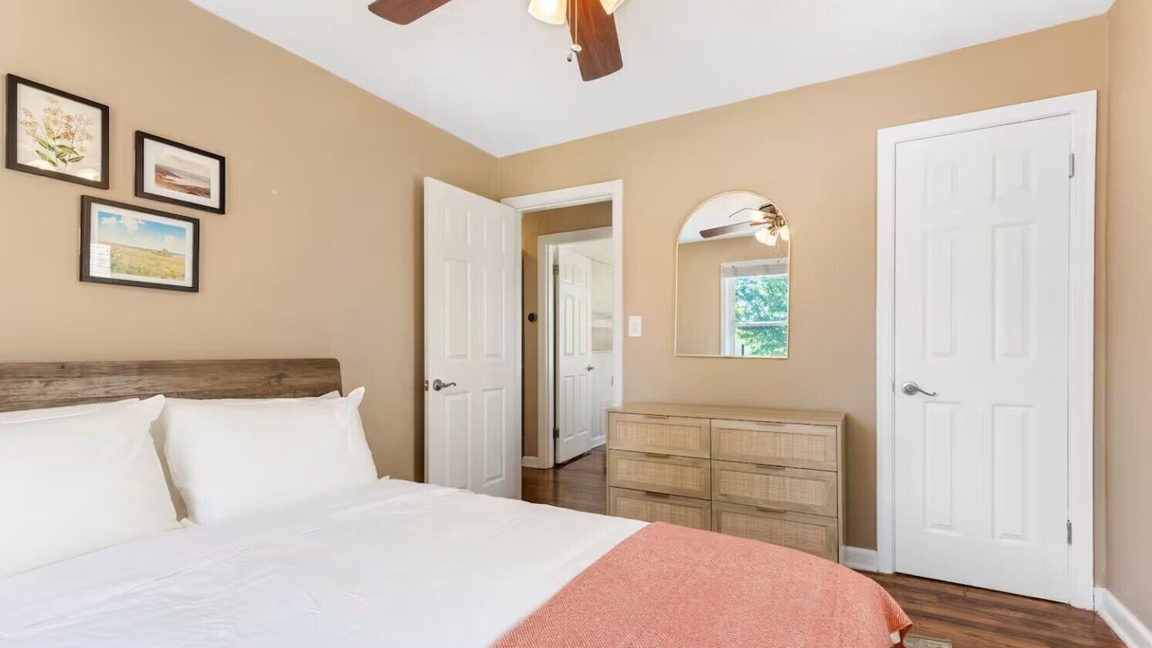 Photo of Bedroom in Grandview Heights