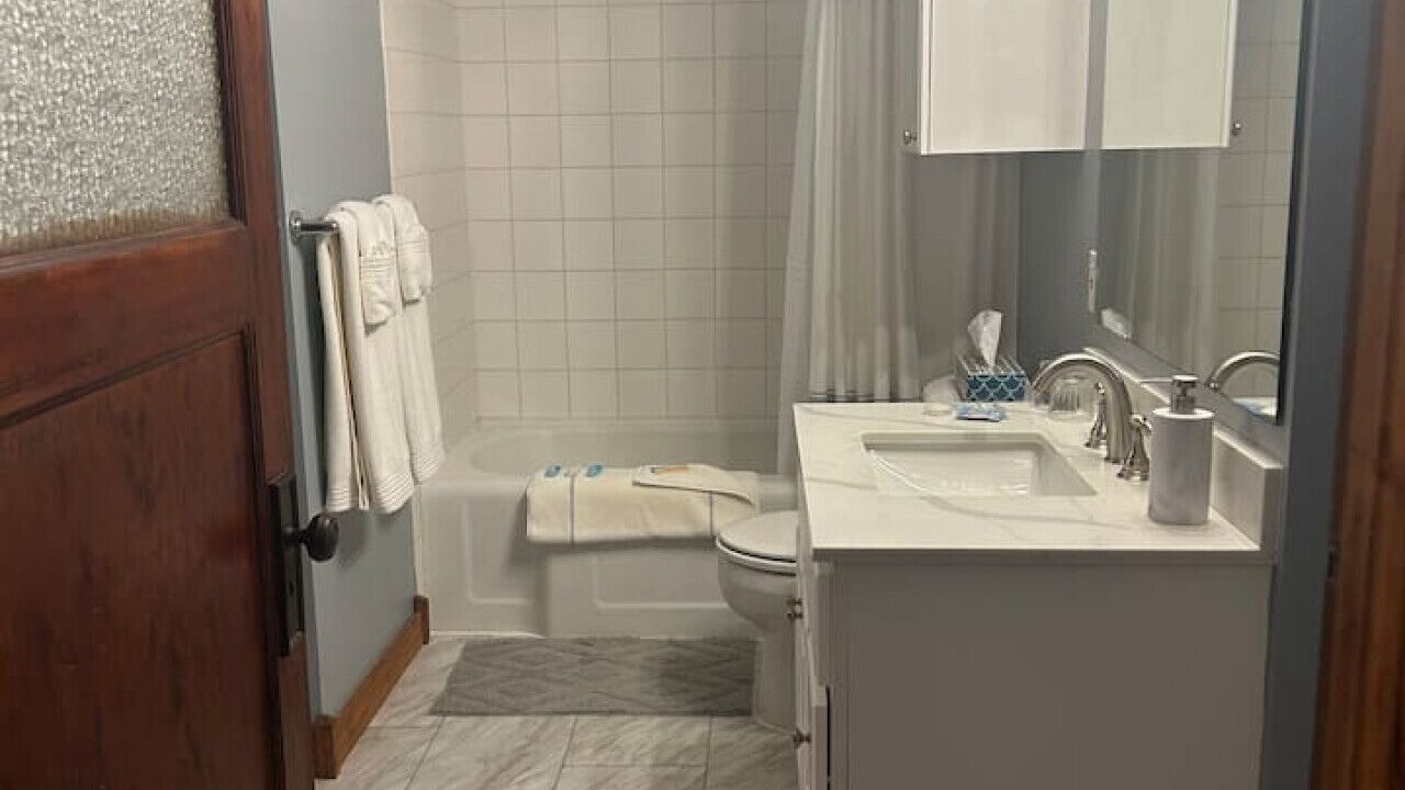 Photo of Bathroom in Eastland