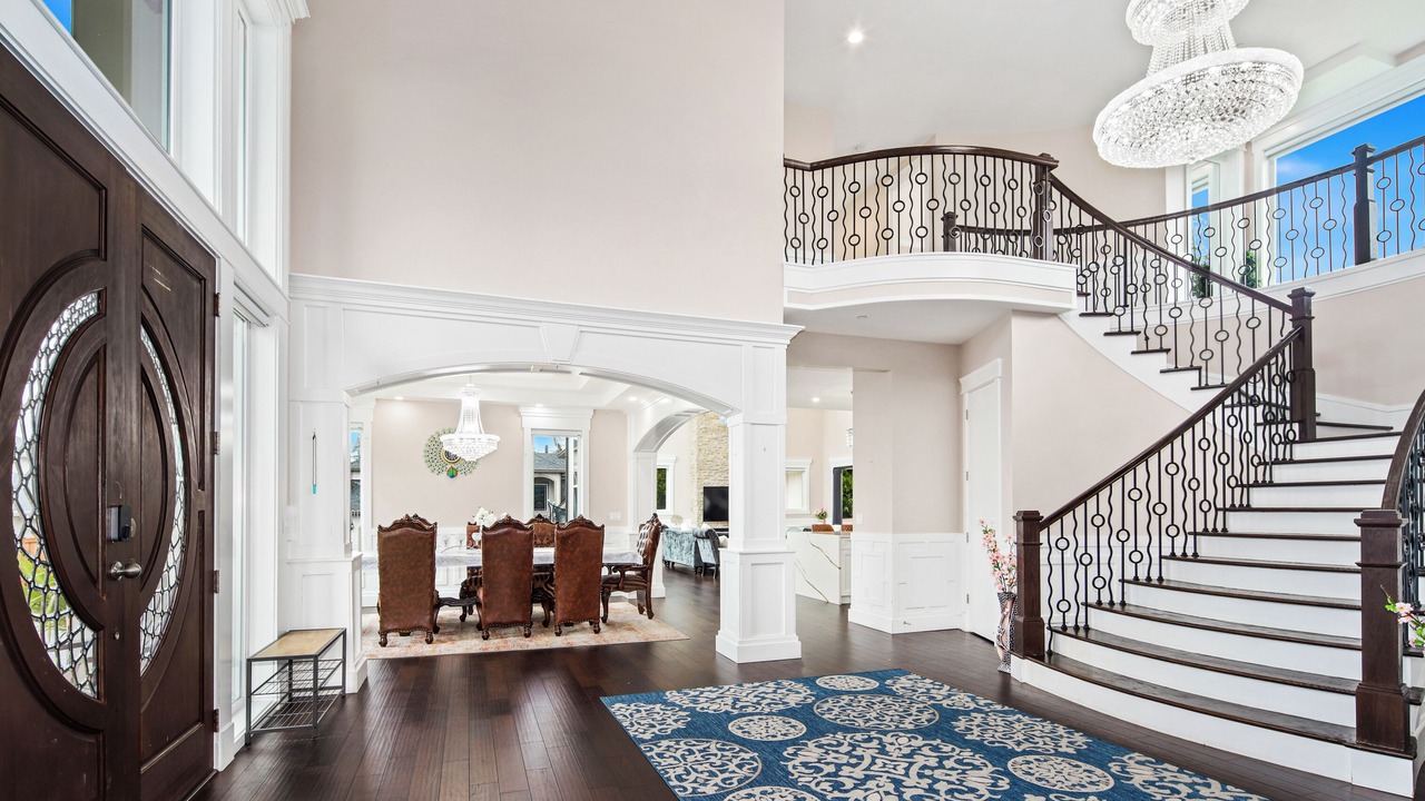 Photo of Others in Highline