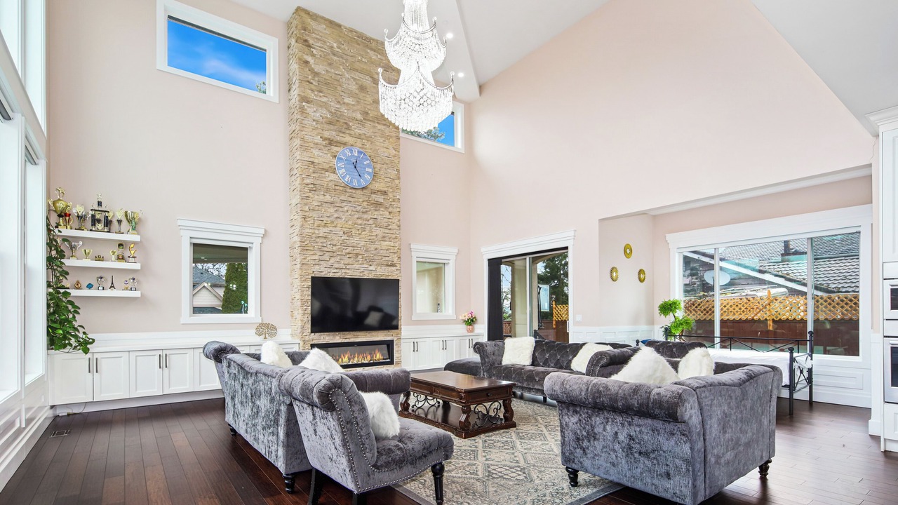 Photo of Others in Highline