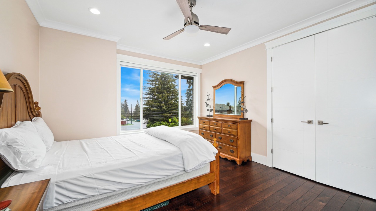 Photo of Bedroom in Highline