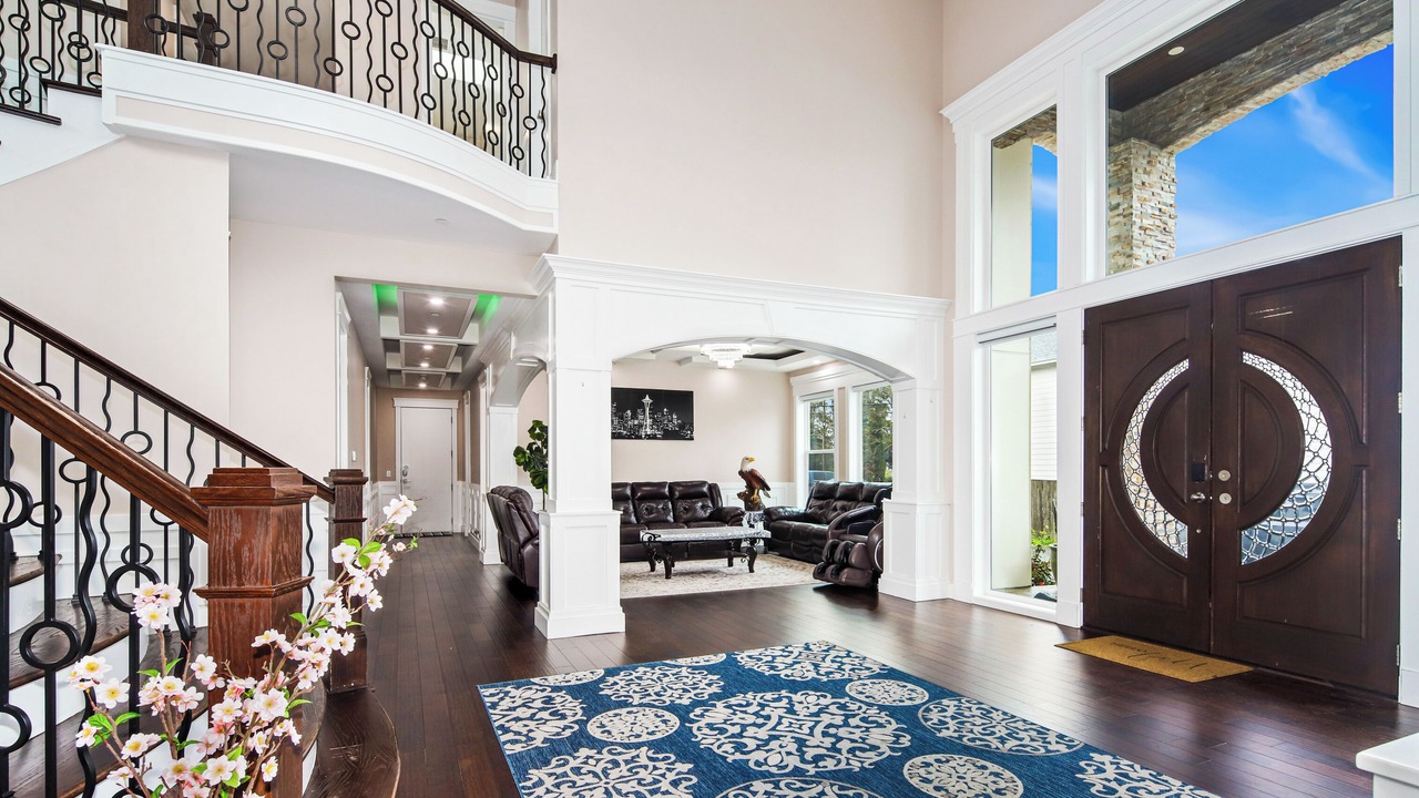 Photo of Others in Highline