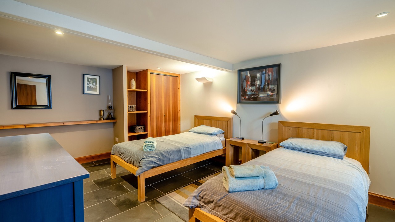 Photo of Bedroom in Comrie