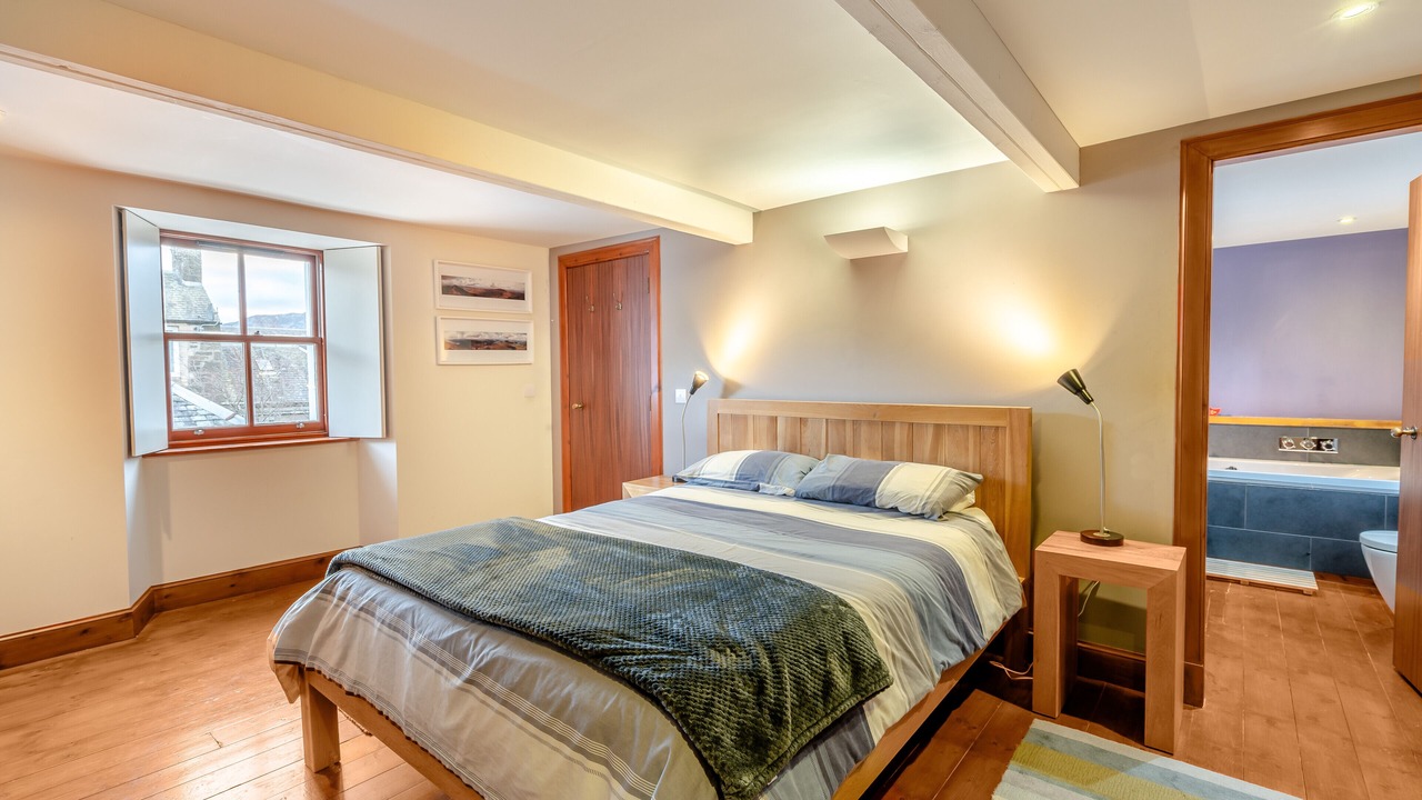 Photo of Bedroom in Comrie