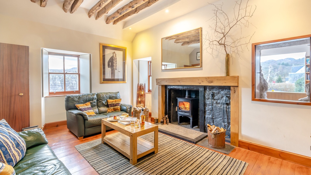 Photo of Livingroom in Comrie