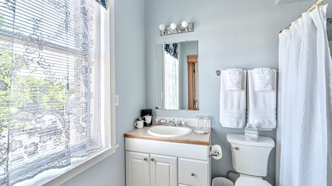 Photo of Bathroom in Eastland