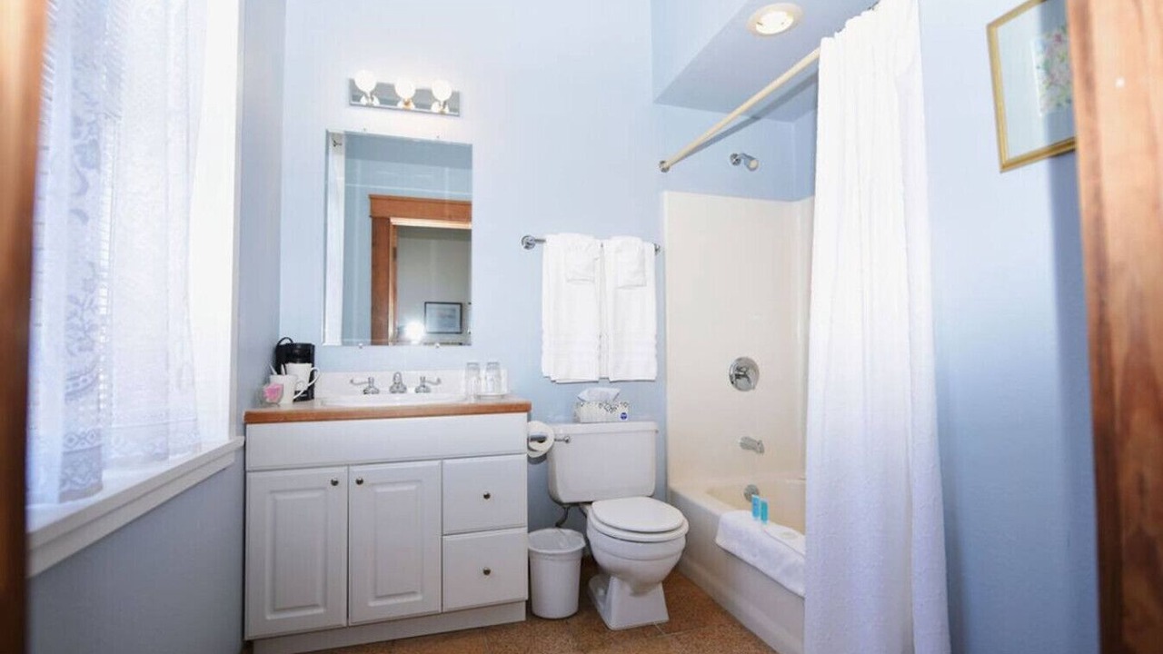 Photo of Bathroom in Eastland