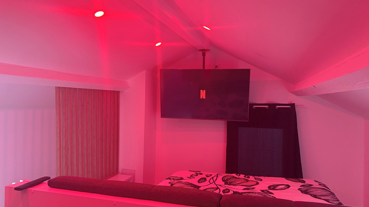 Photo of Bedroom in Chatenoy-le-Royal