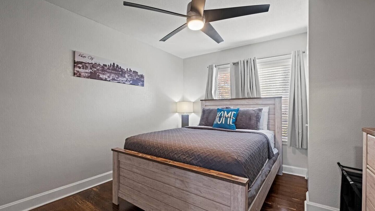 Photo of Bedroom in Overland Park