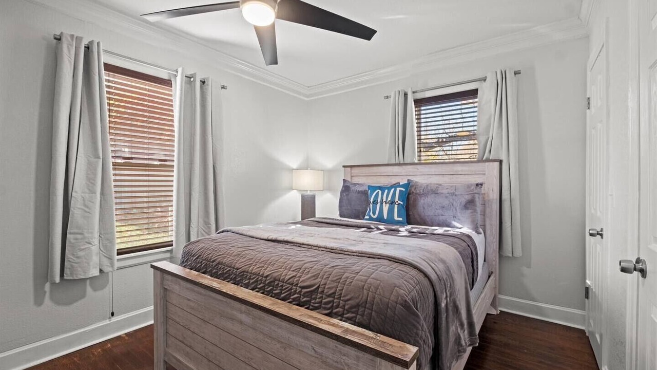 Photo of Bedroom in Overland Park