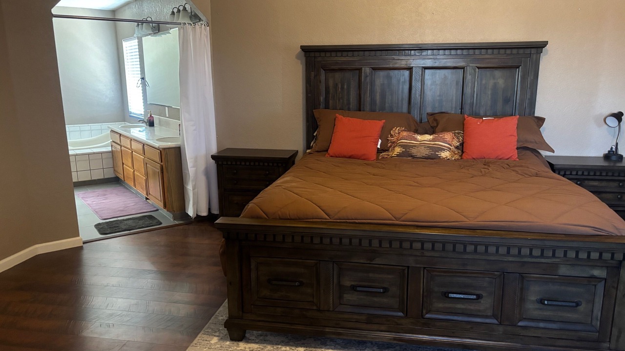 Photo of Bedroom in Truth or Consequences