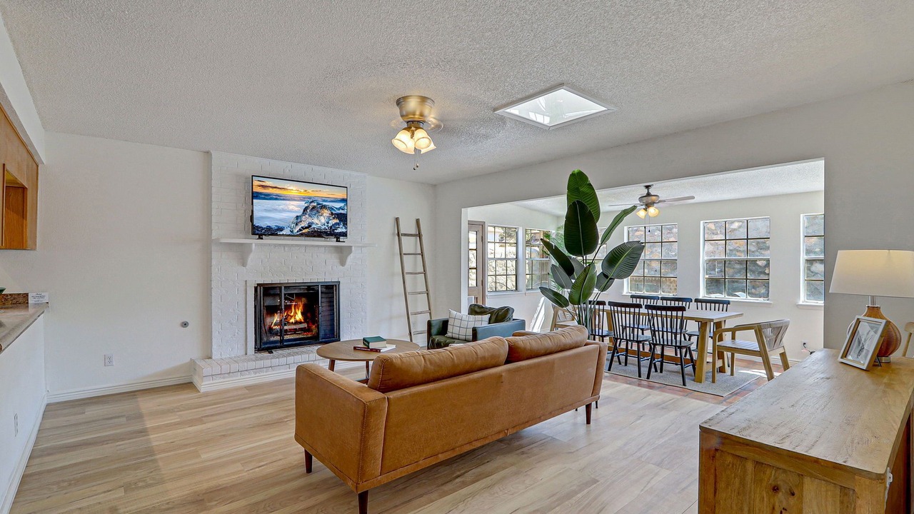 Photo of Livingroom in El Paso
