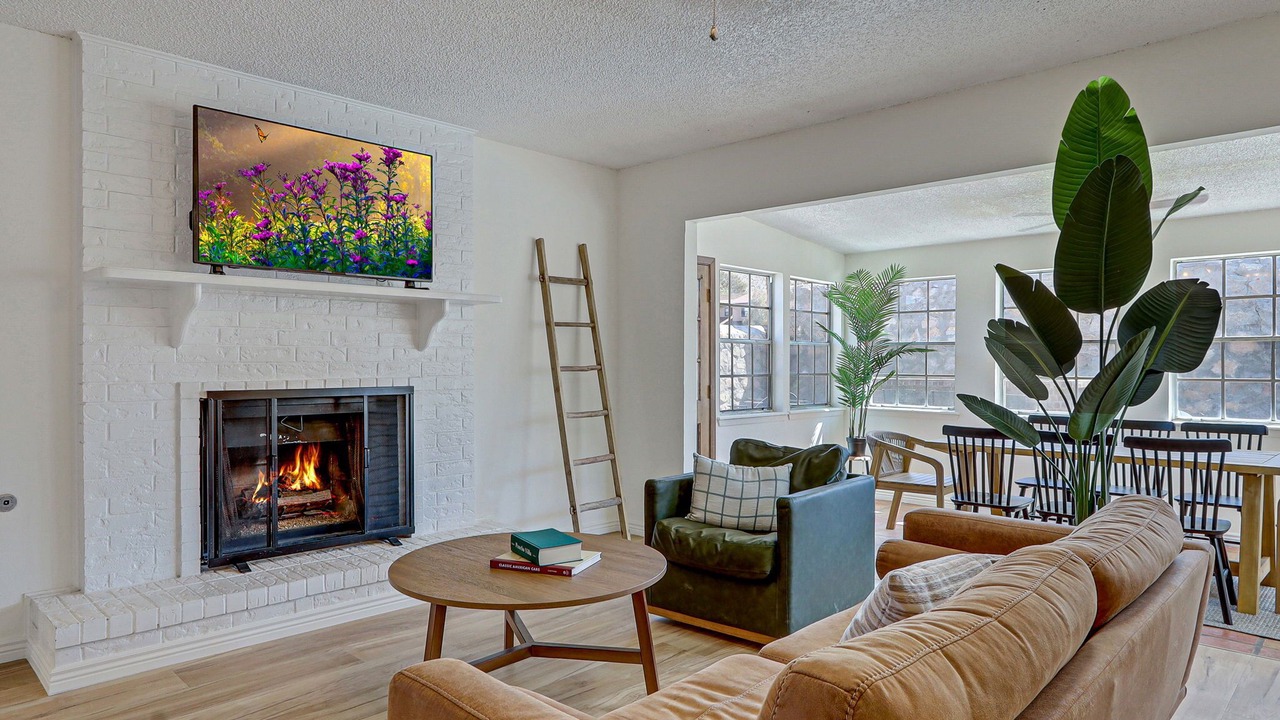 Photo of Livingroom in El Paso