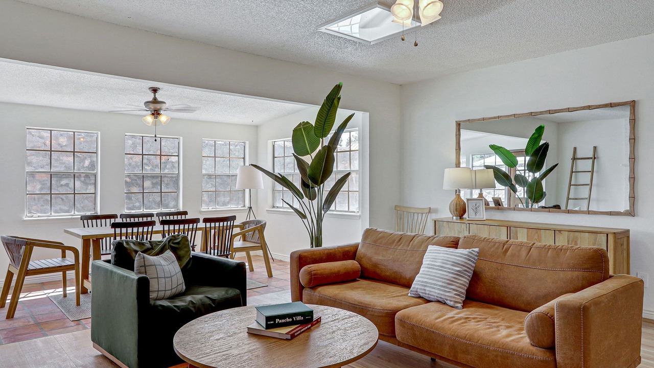 Photo of Livingroom in El Paso
