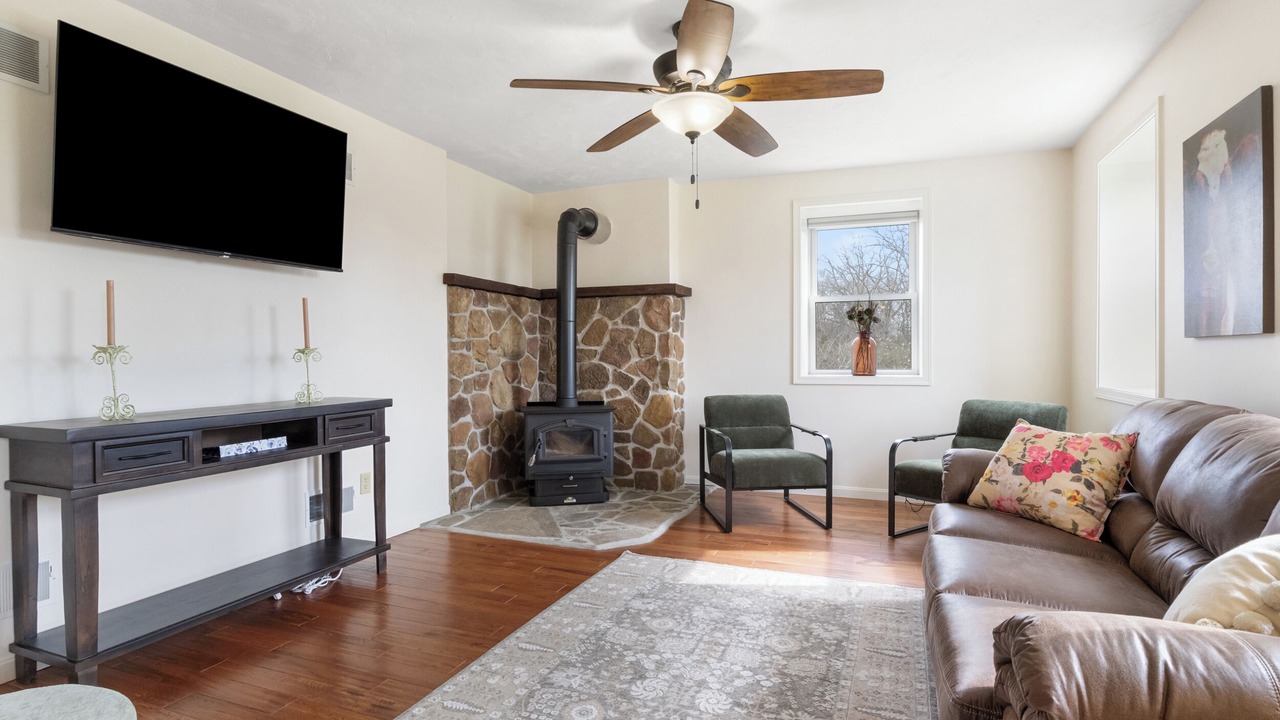 Photo of Livingroom in Weigelstown