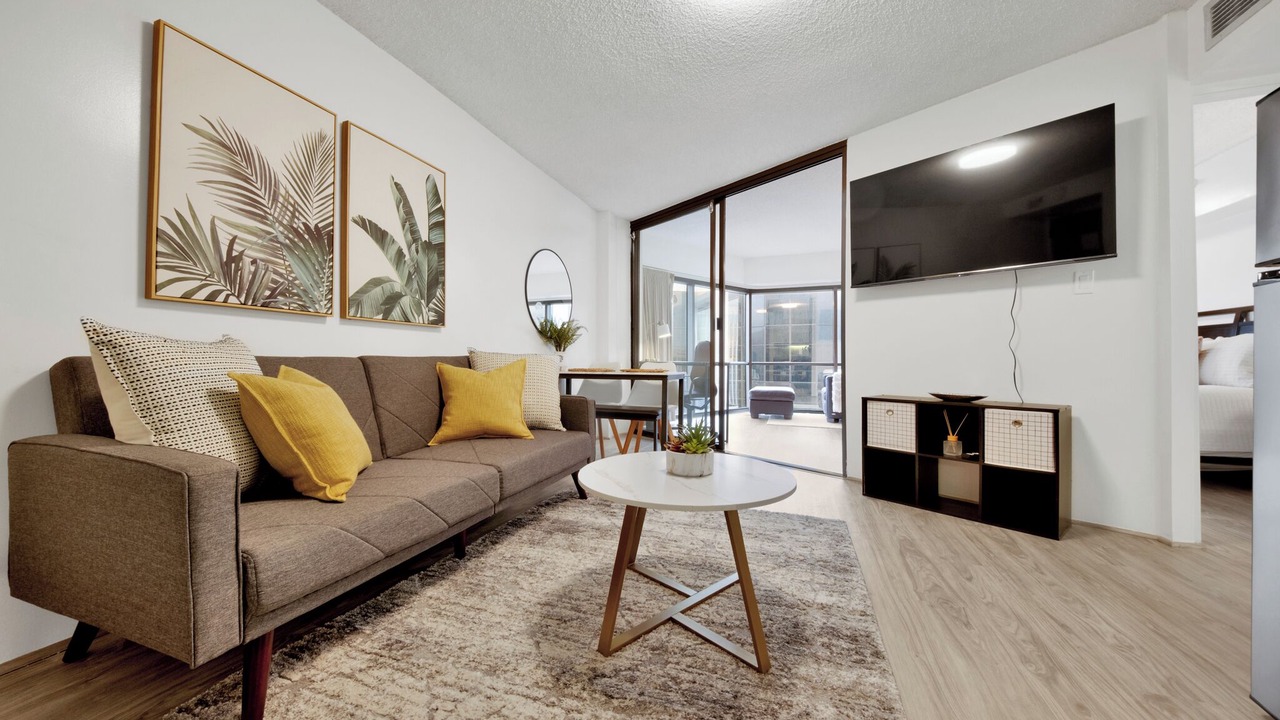 Photo of Livingroom in Downtown Honolulu