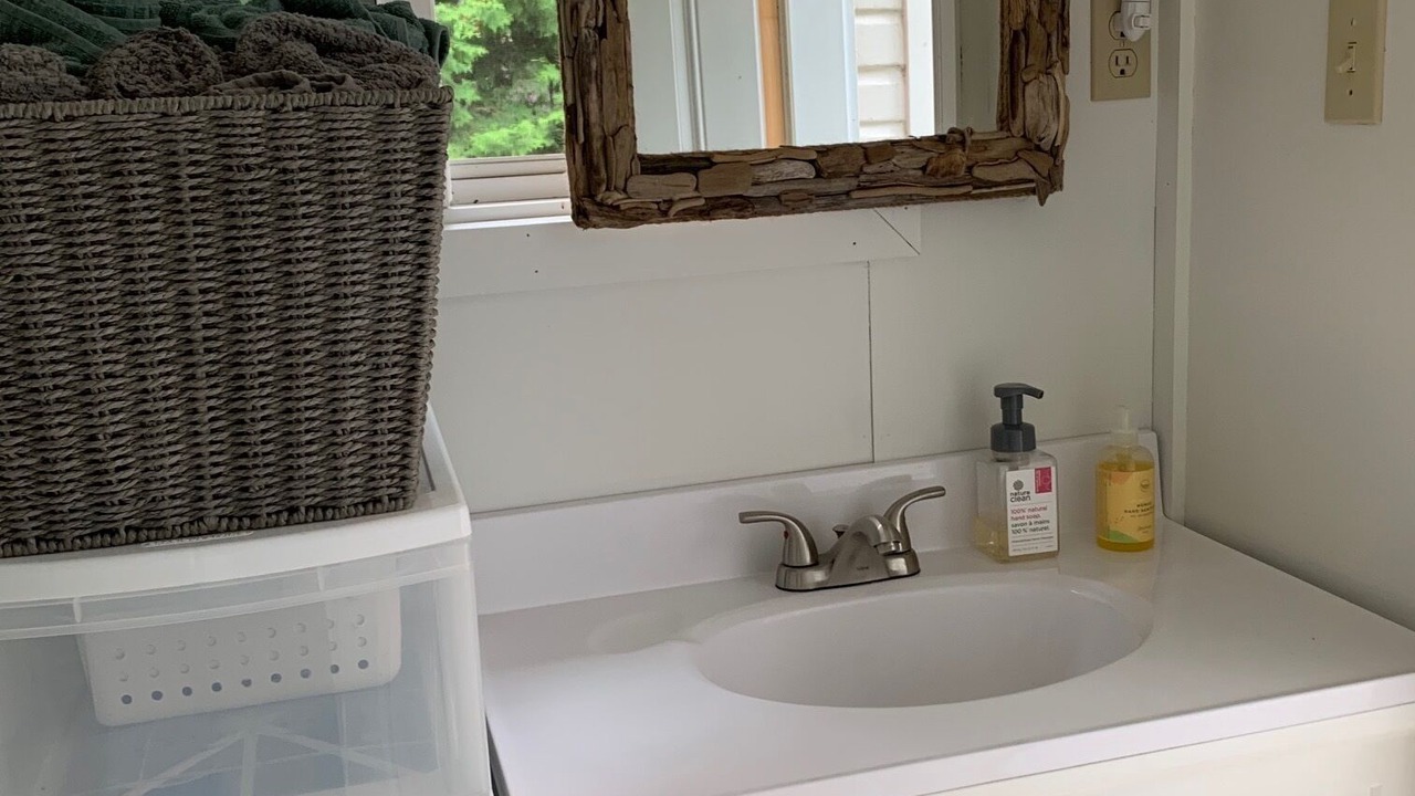 Photo of Bathroom in Lyndhurst