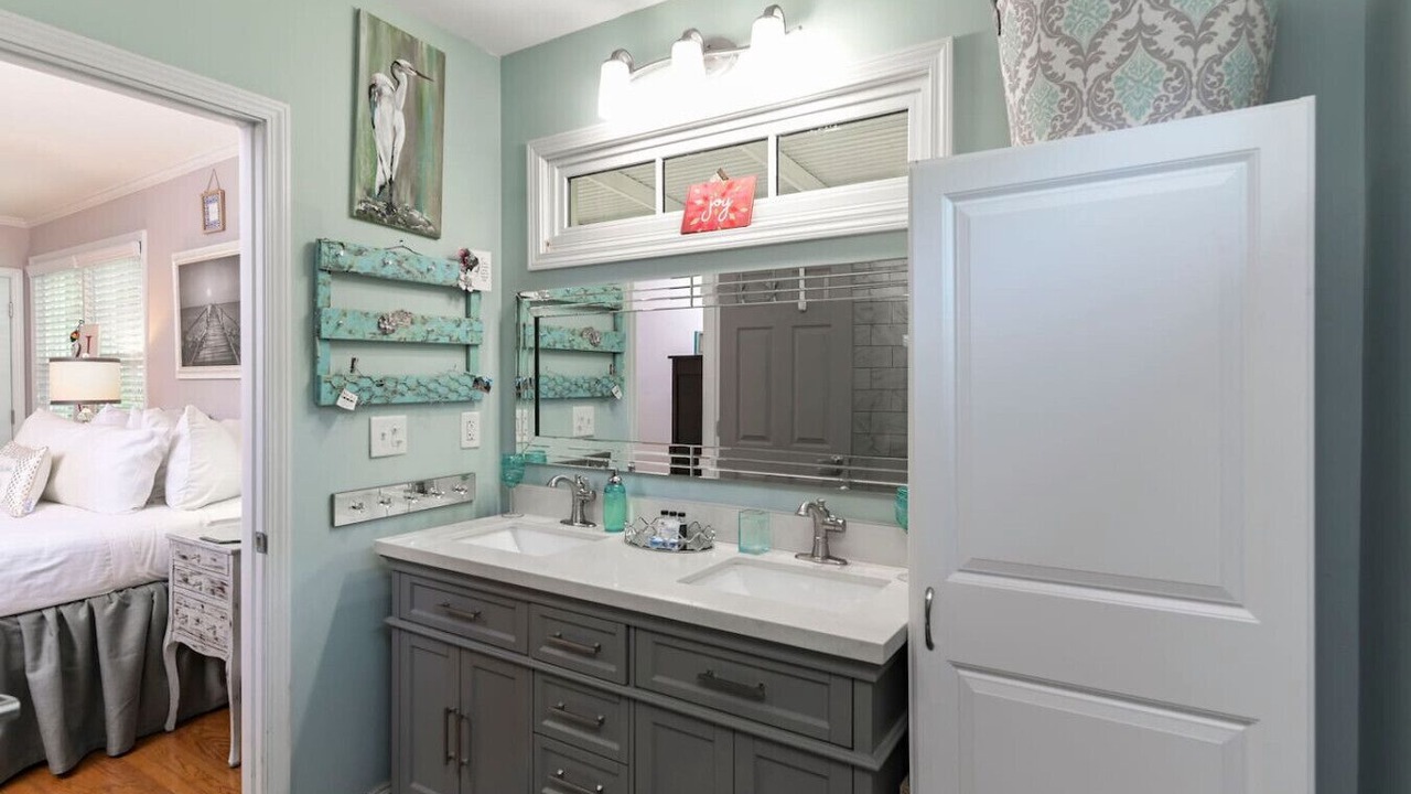 Photo of Bathroom in Rosewood