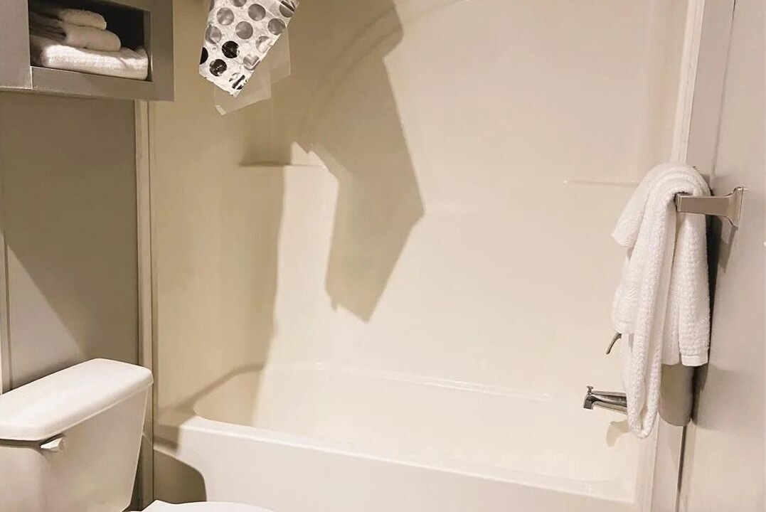 Photo of Bathroom in Thackerville
