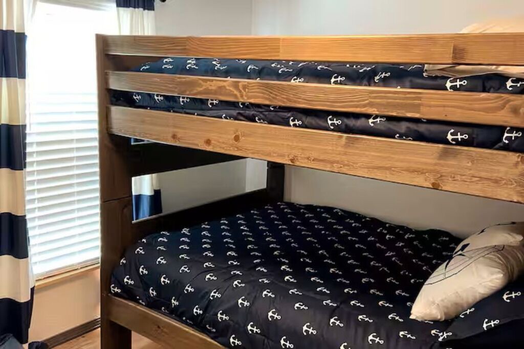 Photo of Bedroom in Canadian