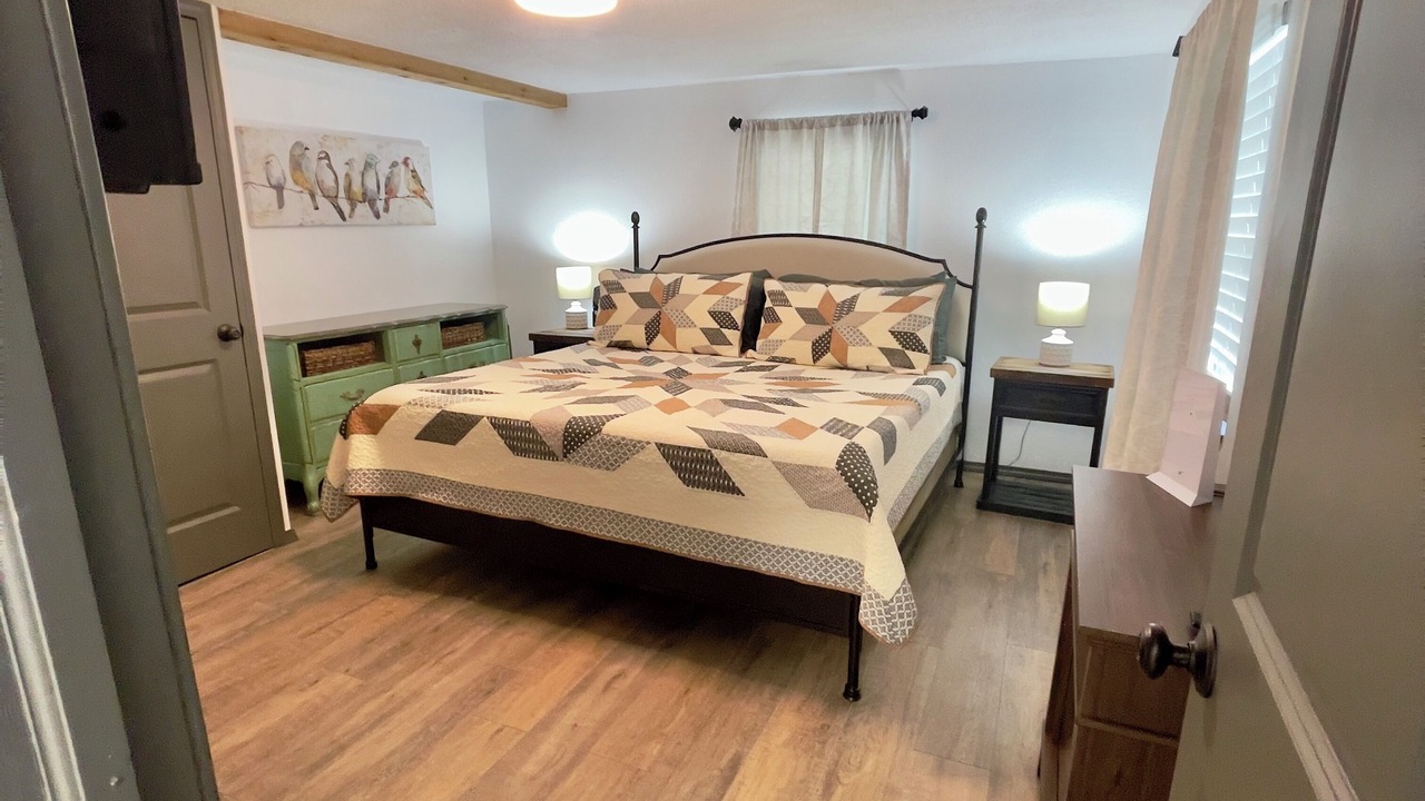 Photo of Bedroom in Canadian