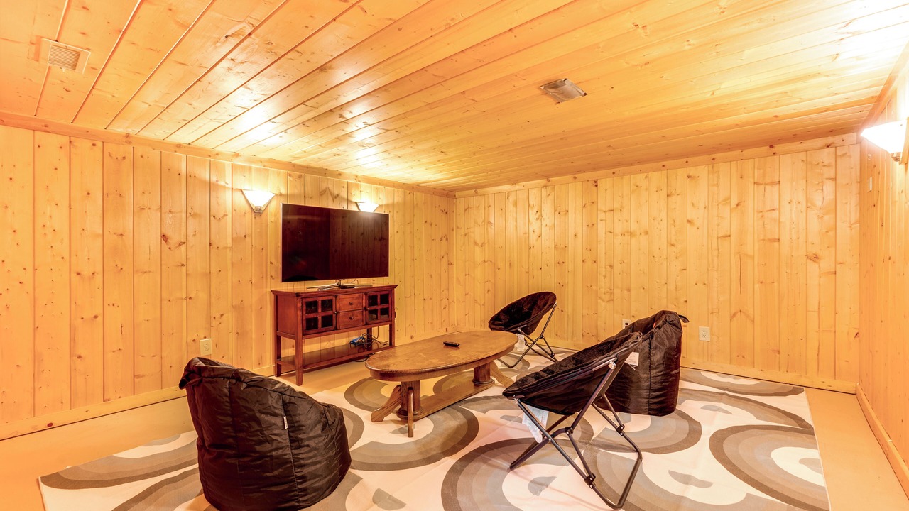 Photo of Bedroom in Arapahoe Ridge