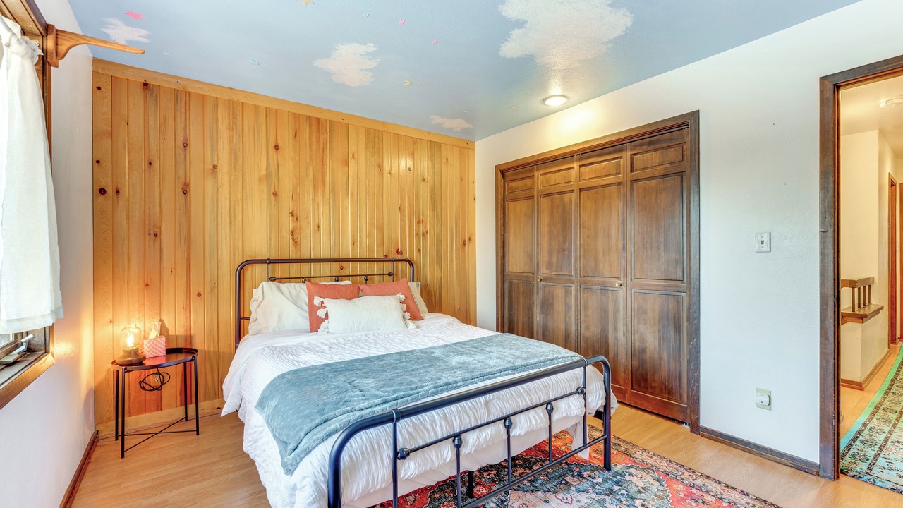 Photo of Bedroom in Arapahoe Ridge