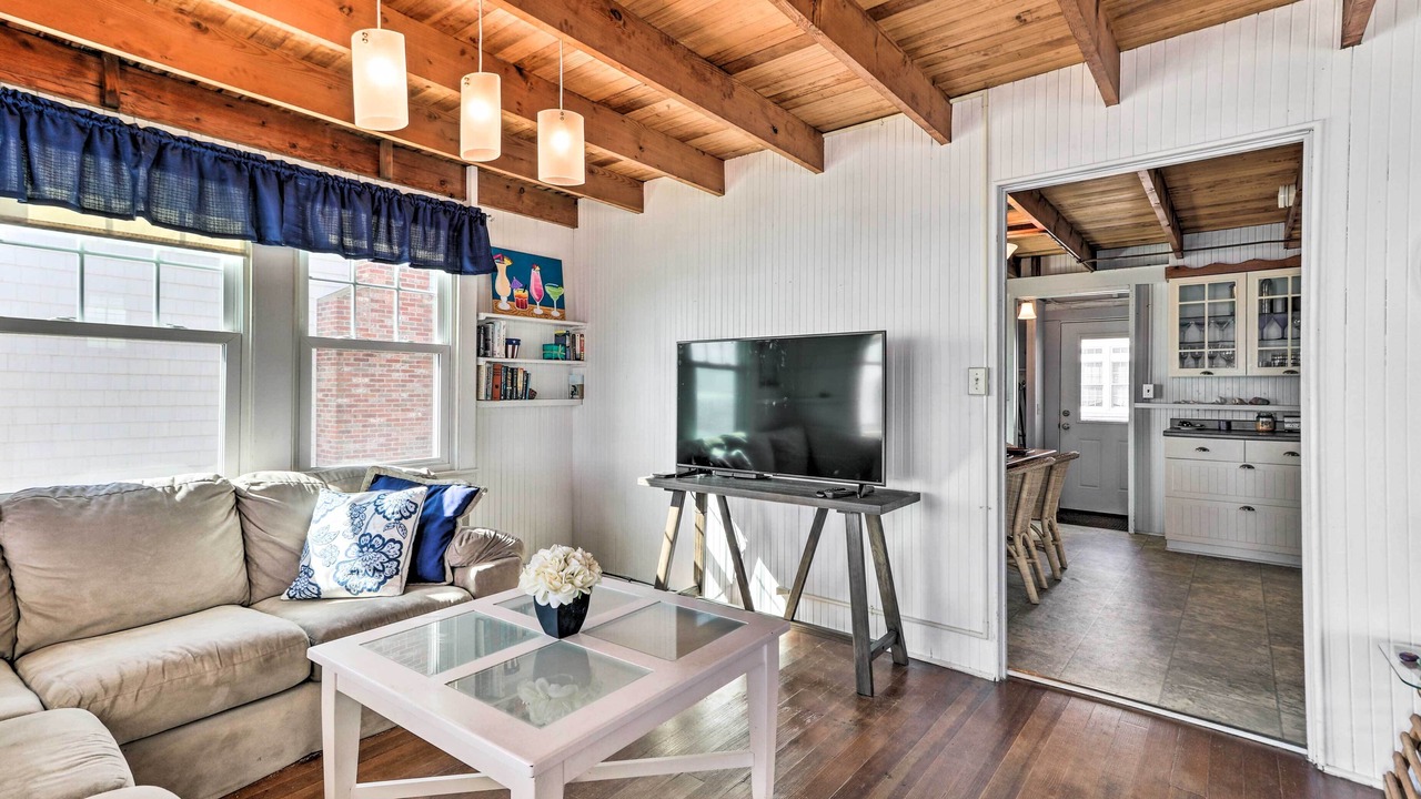 Photo of Livingroom in Old Lyme