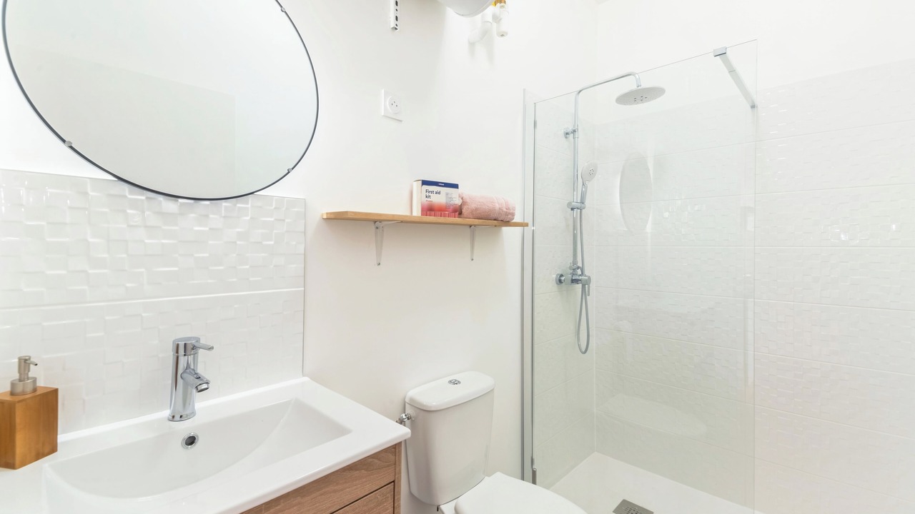 Photo of Bathroom in Les Poulettes