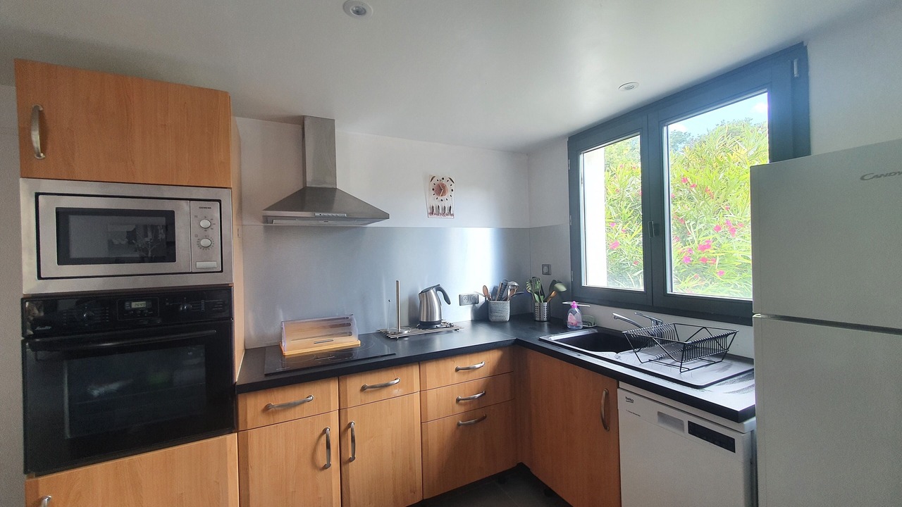 Photo of Kitchen in Saint-Vincent-de-Barres