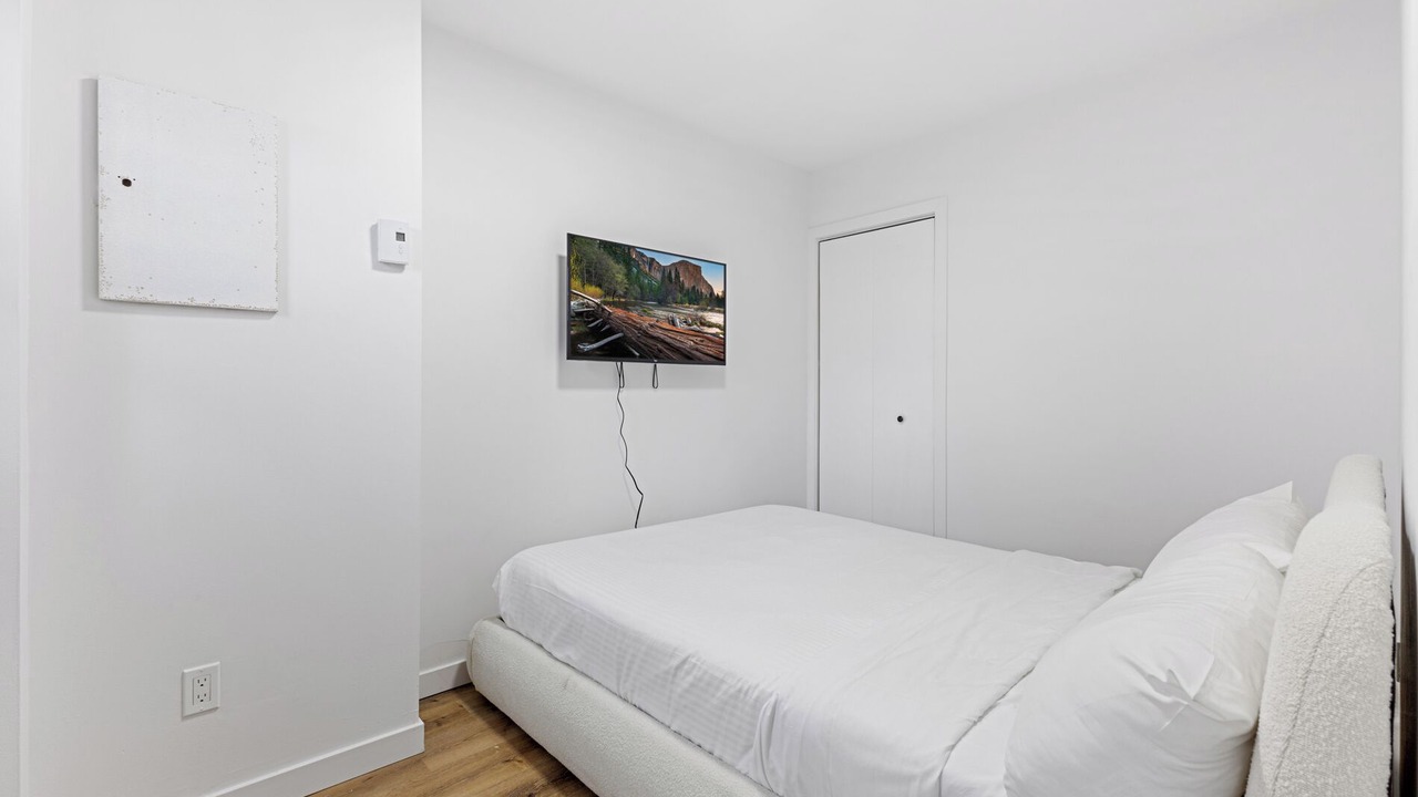 Photo of Bedroom in Quartier des Spectacles