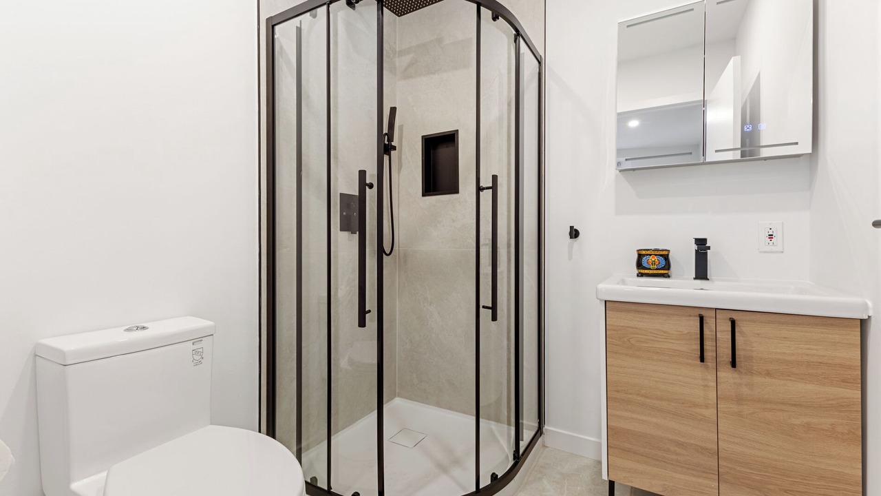 Photo of Bathroom in Quartier des Spectacles