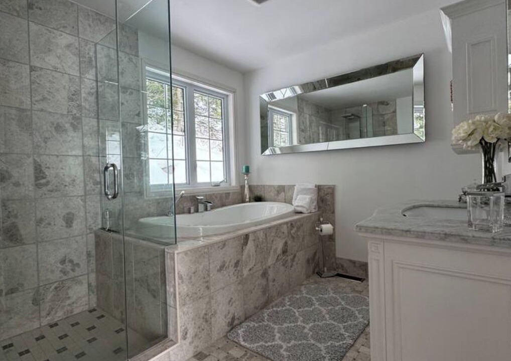 Photo of Bathroom in Rossport