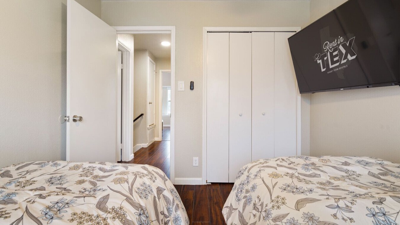 Photo of Bedroom in Cedar Park