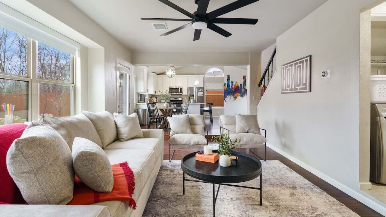 Photo of Livingroom in Cedar Park