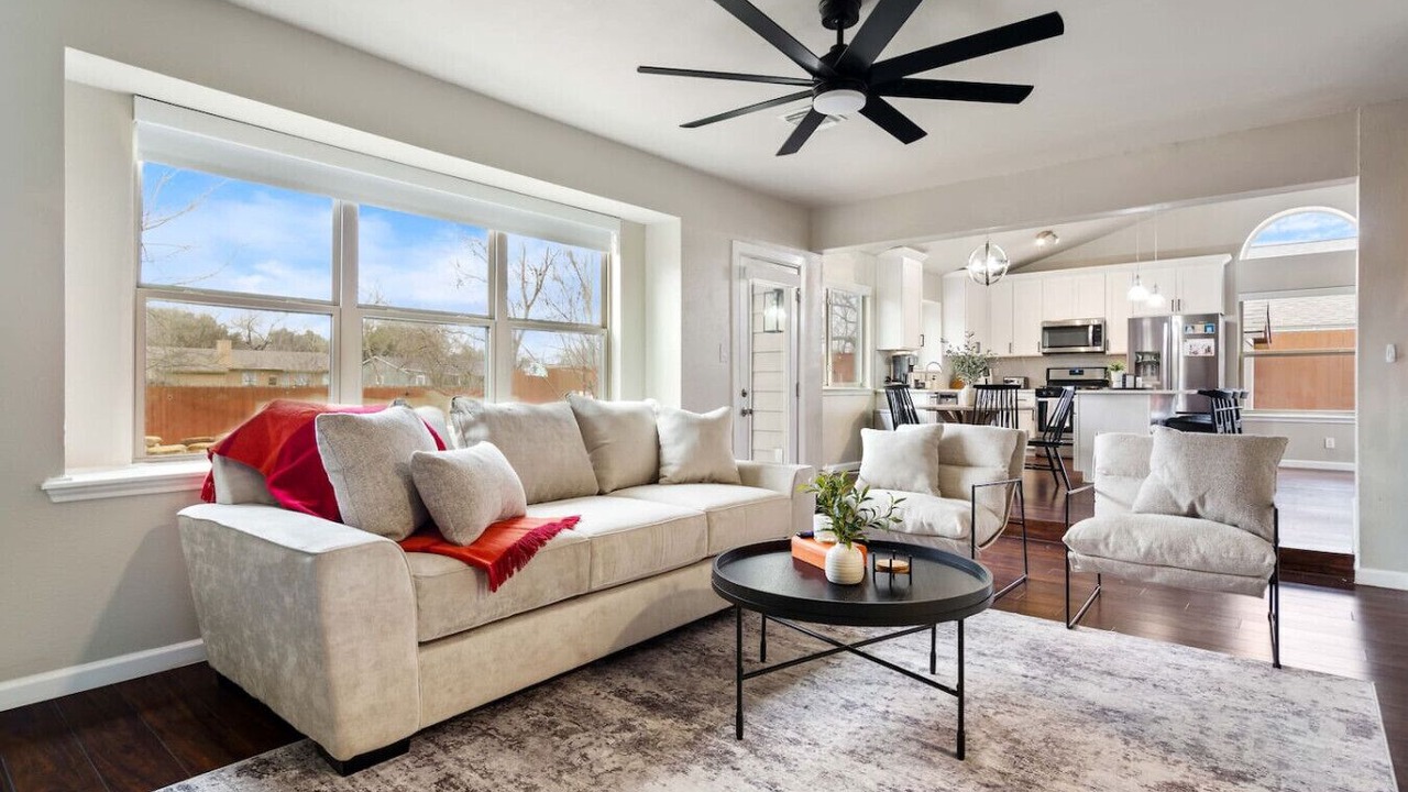 Photo of Livingroom in Cedar Park