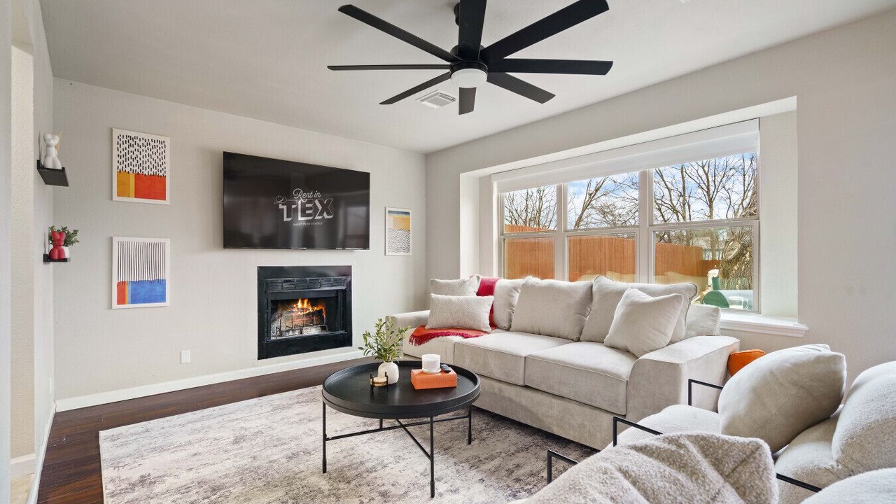 Photo of Livingroom in Cedar Park