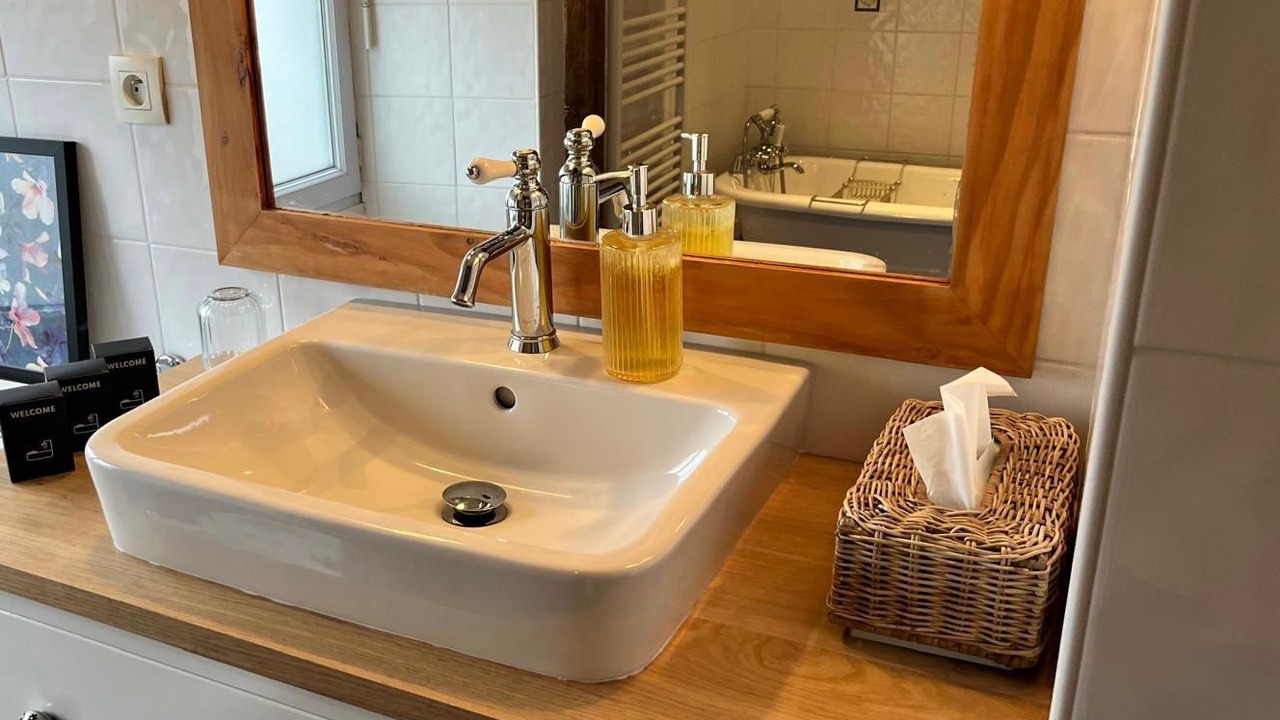 Photo of Bathroom in Chateaubourg