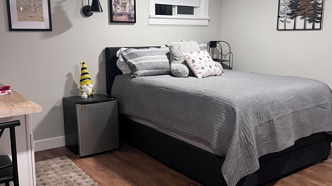 Photo of Bedroom in Berea