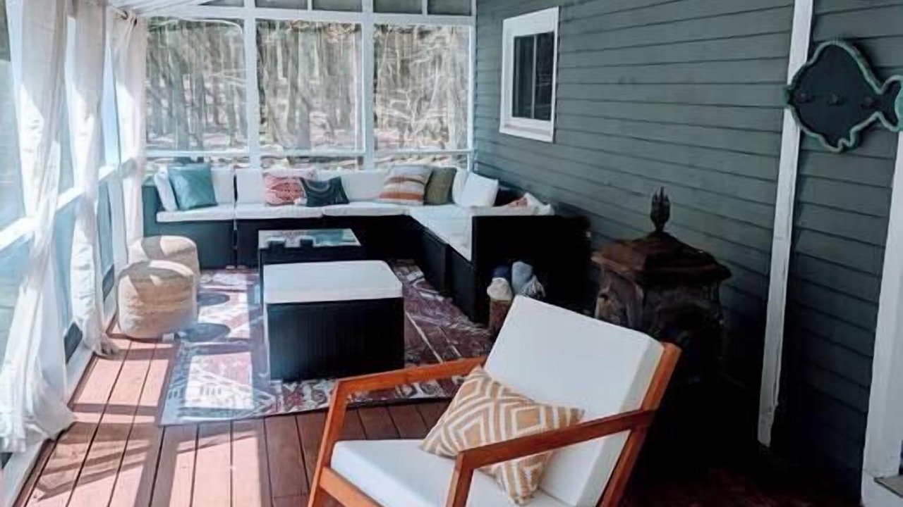 Photo of Others in Nottingham