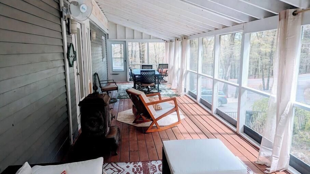 Photo of Others in Nottingham